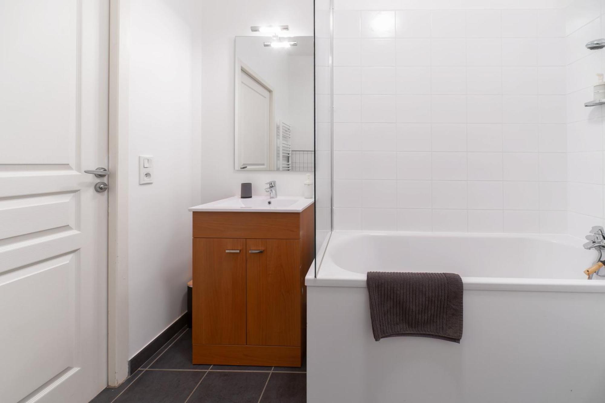 Le Brit - Grand Appartement Design, 3 Chambres, Centre Ville วิชี ภายนอก รูปภาพ