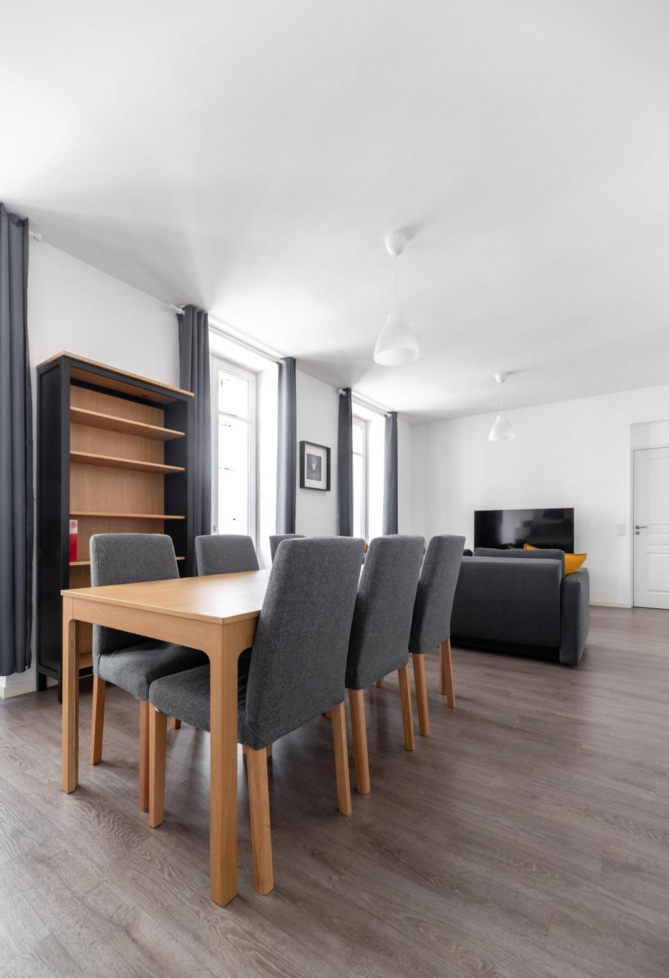 Le Brit - Grand Appartement Design, 3 Chambres, Centre Ville วิชี ภายนอก รูปภาพ