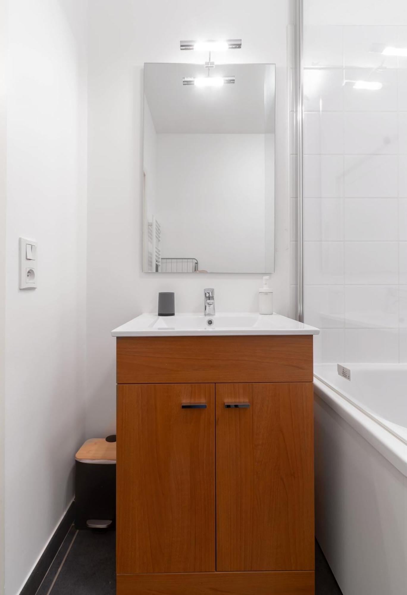 Le Brit - Grand Appartement Design, 3 Chambres, Centre Ville วิชี ภายนอก รูปภาพ